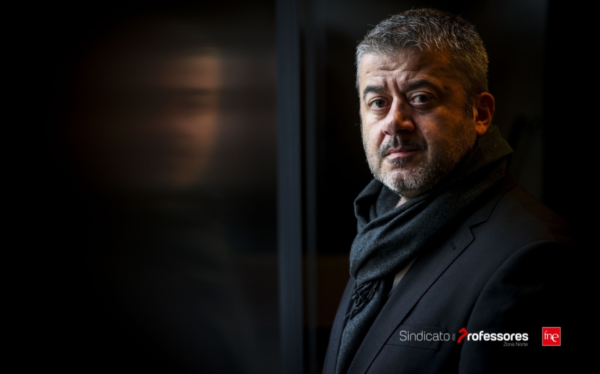 Sindicatos alertam para a falta de estabilidade dos docentes 
